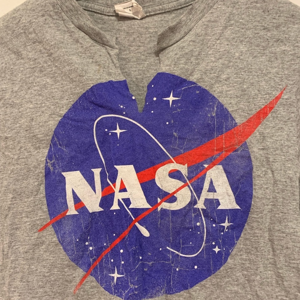 NASA tee distressed Short sleeves tee astronaut logo shirt - Picture 3 of 3